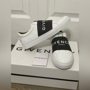 Women's Givenchy sneakers